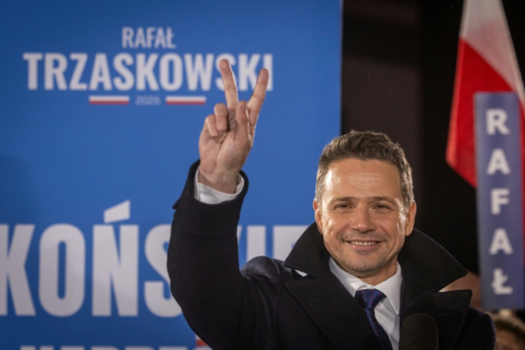 Le maire de Varsovie Rafal Trzaskowski, le 11 avril 2025, à Konskie, en Pologne ( AFP / Wojtek RADWANSKI )