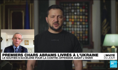 Premiers chars Abrams livrés en Ukraine : "C'est tardif et ils arrivent en nombre limité"