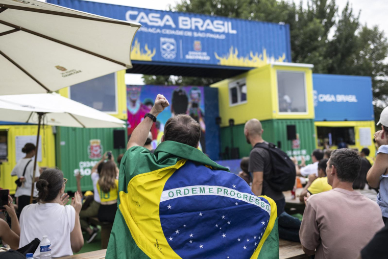 La Casa Brasil, qui peut accueillir 4.000 personnes par jour, affiche complet jusqu'à la fin des Jeux. ( AFP / OLYMPIA DE MAISMONT )
