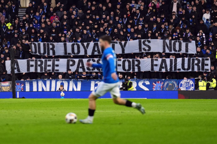 Les supporters des Rangers se révoltent