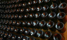 Le champagne et le cognac concentrent à eux seuls plus de 40% de la valeur des livraisons aux États-Unis ( AFP / FRANCOIS NASCIMBENI )