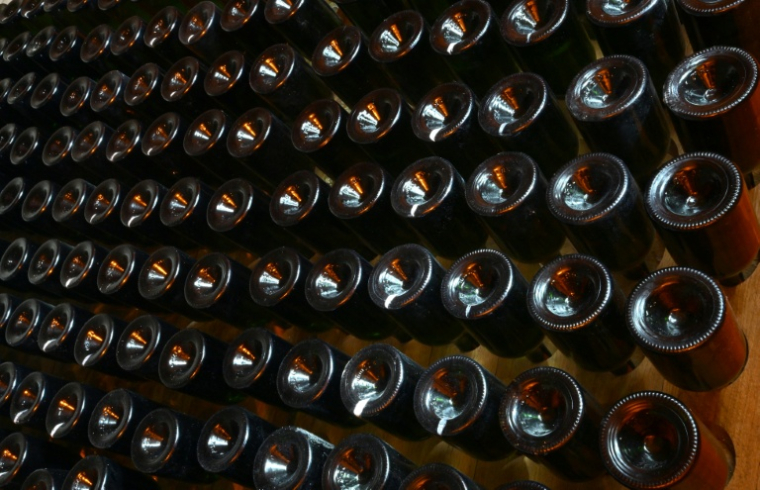 Le champagne et le cognac concentrent à eux seuls plus de 40% de la valeur des livraisons aux États-Unis ( AFP / FRANCOIS NASCIMBENI )