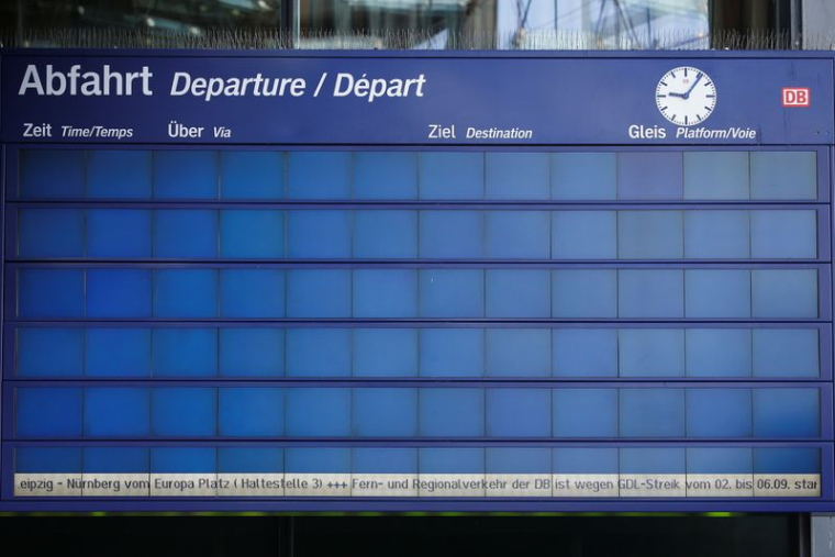 ALLEMAGNE: DEUTSCHE BAHN TENTE D'ÉVITER UNE NOUVELLE GRÈVE DES CHEMINOTS