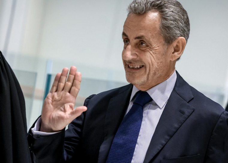 L'ex-président français Nicolas Sarkozy, le 27 mars 2025 au tribunal de Paris ( AFP / Alain JOCARD )