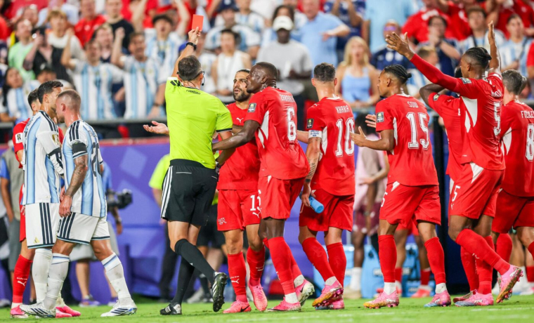 Les Suisses ne comprennent pas l'expulsion de Breel Embolo