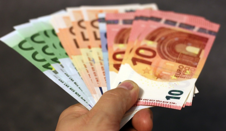 Prime Macron : ce bonus exceptionnel pour les salariés devrait être pérennisé