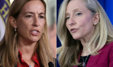 La nouvelle gouverneure du New Jersey, Mikie Sherrill (à gauche), le 24 août 2021 à Washington, et la nouvelle gouverneure de Virginie, Abigail Spanberger, le 10 février 2022 à Culpeper, en Virginie ( GETTY IMAGES NORTH AMERICA / CHIP SOMODEVILLA )