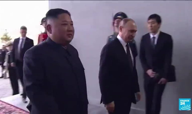A bord d'un train blindé, Kim Jong Un est arrivé en Russie pour rencontrer Poutine