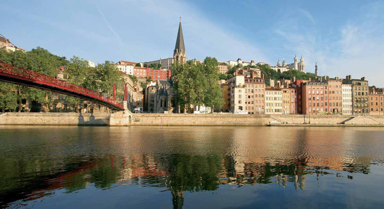Un loft de 101 mètres carrés avec 3 chambres mis en vente 549 000 euros dans le 6e arrondissement. (© Les Clés d'Alexia)