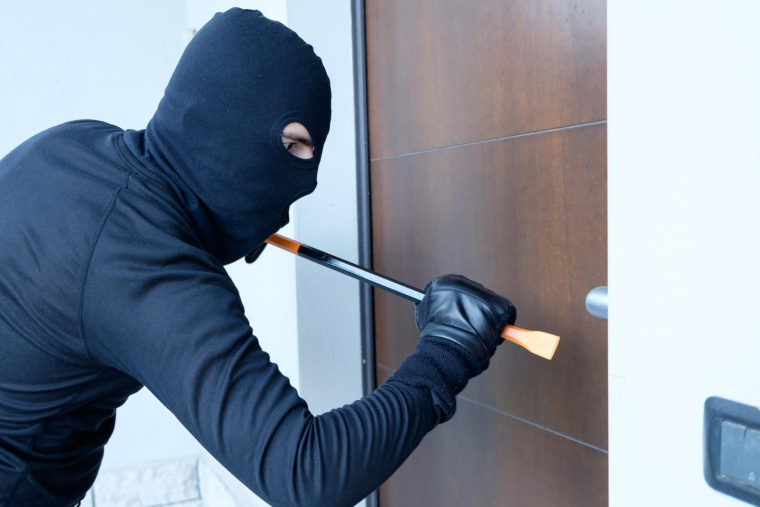 tentative cambriolage (Crédits: Adobe Stock)