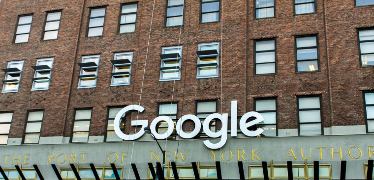 Un premier magasin Google à New York - iStock-boggy22