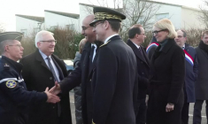 Nouvel An: Nuñez visite une brigade de gendarmerie du Val-d'Oise