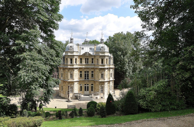 Découvrez l’incroyable demeure de l’écrivain Alexandre Dumas. crédit photo : Moonik
