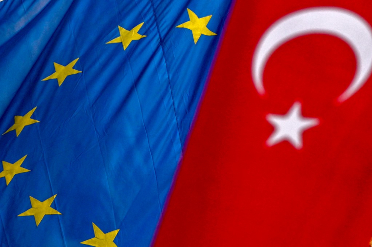 ( AFP / OZAN KOSE )