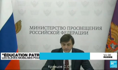 "Éducation patriotique" : les élèves russes mobilisés pour soutenir "l'opération spéciale"