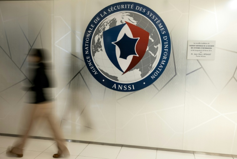 Sébastien Lecornu demande, le 19 août 2026, à l'Agence nationale de la sécurité des systèmes d'information (ANSSI) de constituer une "nouvelle unité cyber" pour offrir une "réponse opérationnelle plus réactive" aux cyberattaques qui visent la France ( AFP / Thomas SAMSON )