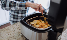 Grâce à des équipements adaptés, vous pouvez faire des économies importantes sur vos factures d’énergie. ( crédit photo : Getty Images )