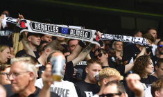 Pays-Bas : le match entre Heracles et Groningue interrompu à la suite d’affrontements dans les tribunes