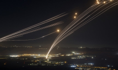 Des intercepteurs du Dôme de fer israélien au-dessus de la Haute Galilée, en Israël. (illustration) ( AFP / JALAA MAREY )