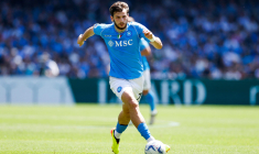 Kvaratskhelia est bien dans le groupe du PSG pour affronter Reims, Marquinhos et Hakimi absents