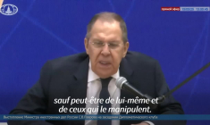 Lavrov qualifie Zelensky de "pitoyable" concernant sa demande de rencontrer Poutine