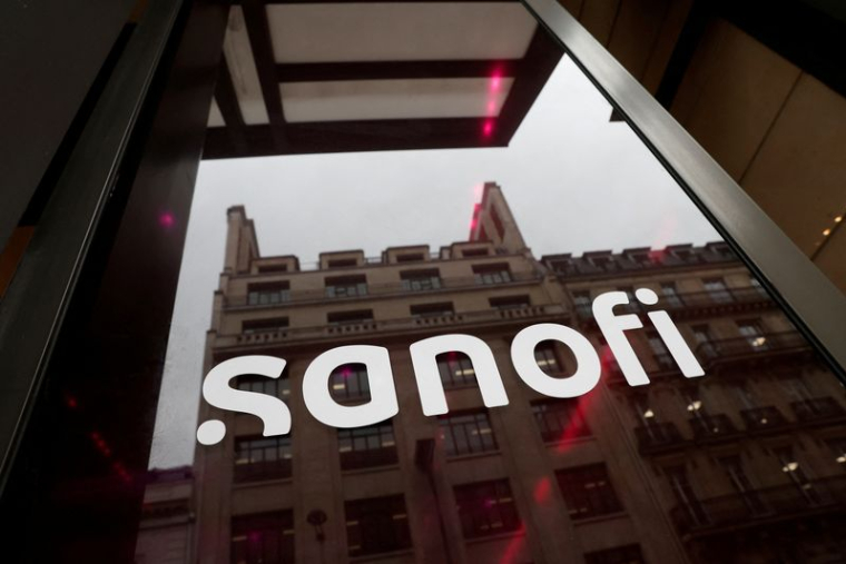Photo d'archives: Le logo de Sanofi