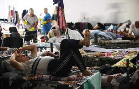 Des déplacés dans la région de Koursk, en Russie, le 29 août 2024. ( AFP / TATYANA MAKEYEVA )