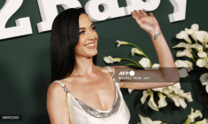 Katy Perry au gala Baby2Baby (Crédit photo: MICHAEL TRAN/AFP)