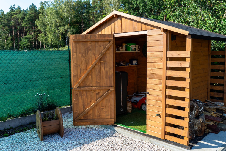 Allez-vous devoir payer plus cher fiscalement votre cabane de jardin ? ( Crédits photo: © Michal - stock.adobe.com)