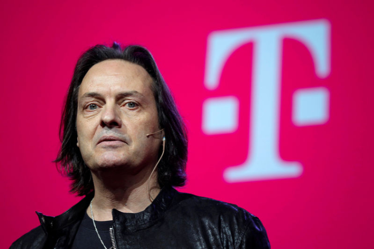 T-MOBILE A DÉPENSÉ 195.000 DE DOLLARS DANS L'HÔTEL TRUMP DE WASHINGTON DC