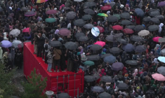 "Bloquons tout": des milliers de personnes réunies place des Fêtes à Paris