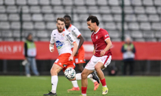 Barrages Ligue 2 : suspense total entre Rouen et Laval