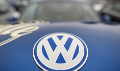 VOLKSWAGEN STOPPERA L'AN PROCHAIN LA PRODUCTION DE SES COCCINELLES NEW BEETLE