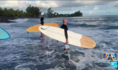 JO 2024 : à 15 000 kilomètres de Paris, la compétition de surf débute à Tahiti