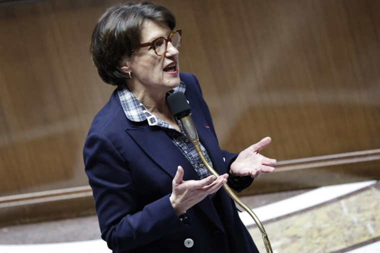 Annie Genevard à Paris, le 11 février 2026. ( AFP / STEPHANE DE SAKUTIN )