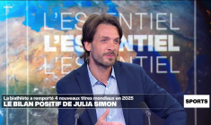 Biathlon : Julia Simon reine de la saison 2025 avec 4 médailles d'or aux championnats du monde