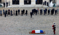 MACRON SALUE L'ANCIEN RÉSISTANT DANIEL CORDIER, UN "FRANÇAIS LIBRE"