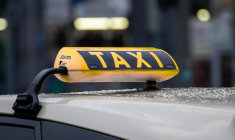 Les chauffeurs de taxi ont jusqu'au 1er mai pour appliquer cette nouvelle grille tarifaire. (Illustration) (birgl / Pixabay)