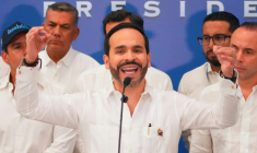 Le président élu de Colombie, Aberlardo de la Espriella, le 4 août 2026 à Barranquilla ( AFP / Vanexa Romero )