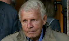 Le journaliste Patrick Poivre d'Arvor à Neuilly-sur-Seine, le 22 mai 2025 dans les Hauts-de-Seine ( AFP / Thomas SAMSON )