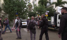 Israël: des secouristes déployés sur le site d'un impact après une nouvelle attaque iranienne