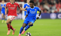 Vinícius accuse un joueur de Benfica de racisme, le match interrompu durant plusieurs minutes