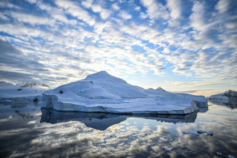 Le chenal Neumayer, dans l'archipel Palmer, en Antarctique, le 20 janvier 2024 ( AFP / Juan BARRETO )