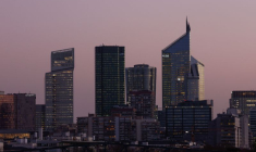 Le quartier financier de La Défense à Puteaux près de Paris