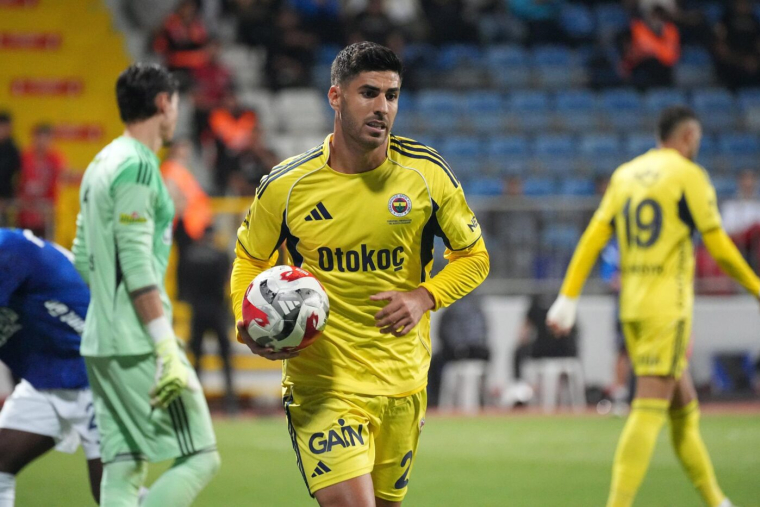 Le dimanche soir électrique vécu par Marco Asencio lors du derby d'Istanbul