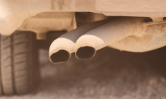 Les voitures les plus polluantes devraient être pénalisées en 2024. (illustration) (Kuanish-sar / Pixabay)