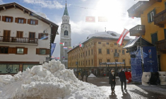 EN ITALIE, LE BILAN DES INFECTIONS AU CORONAVIRUS TOMBE À 9.630