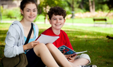 (Savez-vous quelle est la carte bancaire la moins chère pour votre enfant ? - Visuel Adobe Stock)