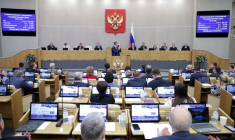 Les membres de la Douma d'État, chambre basse du parlement russe, assistent à une session plénière à Moscou.