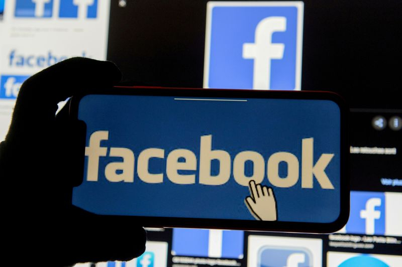 CORONAVIRUS: FACEBOOK VA SUPPRIMER LES FAUSSES INFORMATIONS SUR LES VACCINS